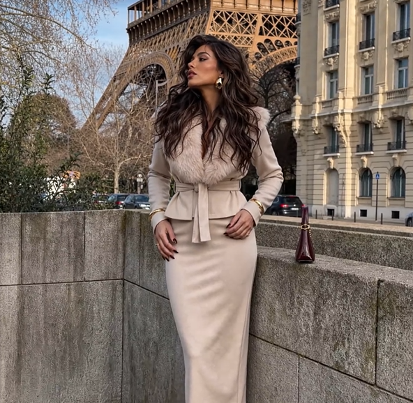 Amélie Fur Collar Skirt Set – Beige