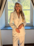 Getailleerde Blazer met Strikceintuur – Elegant & Tijdloos